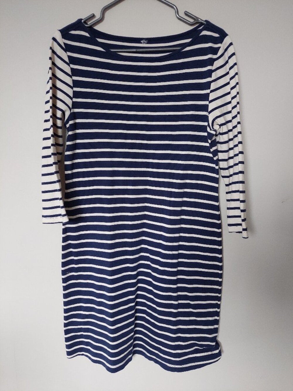 Old Navy navy blue and white horizontally striped dress, size M Cotton Stretch
